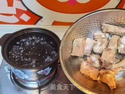 Make Bone salty soup step 4