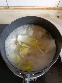 Make The dolls cook dumplings step 4