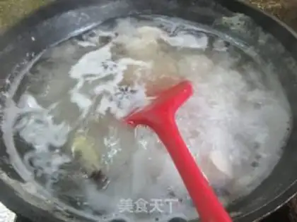 Make Homemade chicken pine step 5