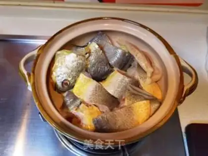 Make Yellow fish step 9
