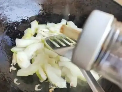 Make Shrimp peeled melons step 4