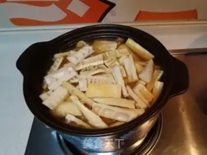 Make Bone salty soup step 13