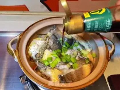 Make Yellow fish step 13