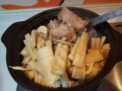Make Bone salty soup step 14