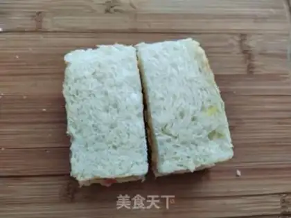 Make Tomato omelet sandwich step 10