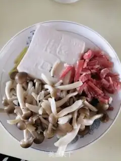 Make Crab mushroom tofu soup step 0