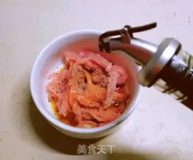 Make Scrawny sauce, red head step 1