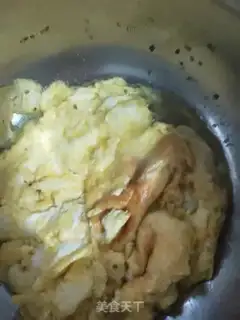Make Eggs and peppers step 4