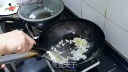 Make Garlic noodles step 0