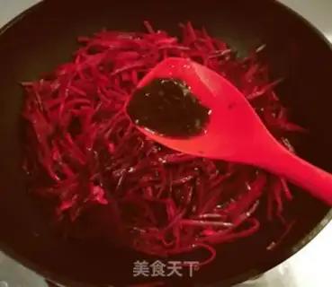 Make Scrawny sauce, red head step 9