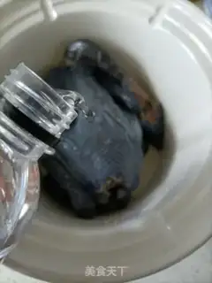 Make A chicken soup with sheep