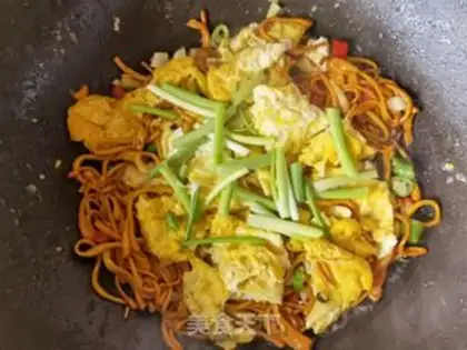 Make Spicy peppers and eggs step 10