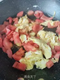 Make Tomato egg noodle step 8
