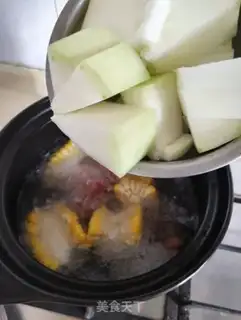 Make Golden ham and melon soup step 6