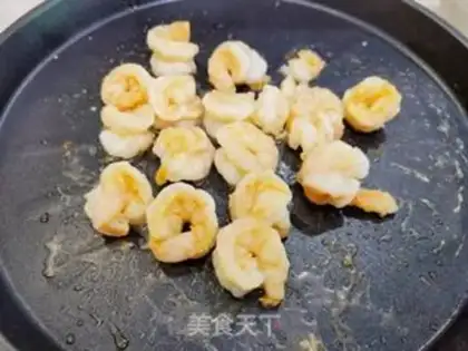Make Vegetable shrimp ball salad step 4