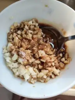Make Garlic evaporates gill mushrooms step 3