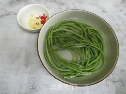 Make Cold bean horns step 2