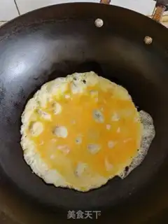 Make Smelt fried eggs step 2