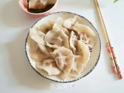 Make Carrot pork dumplings step 14