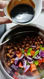 Make Old vinegar peanuts step 5
