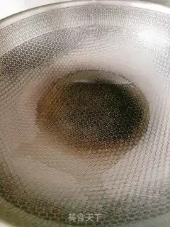 Make Piggy tongue step 3