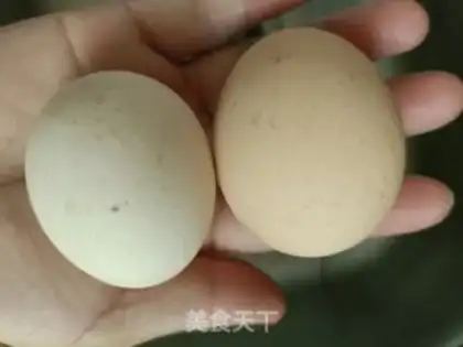 Make Onion omelet step 1
