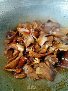 Make Piggy tongue step 10