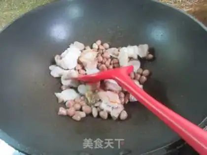 Make Peanut rice back in the pot step 3