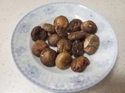 Make Frozen chicken with mushrooms step 0