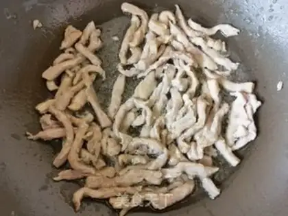 Make The rice is fried meat step 8