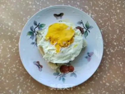 Make cucumber egg sandwich step 5