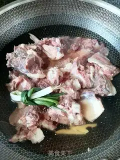 Make Red roast steak step 1