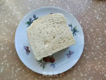 Make cucumber egg sandwich step 7
