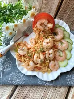 Make Crayfish noodles step 7