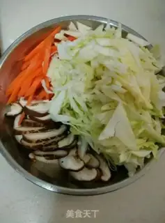 Make Shrimp rice powder step 1