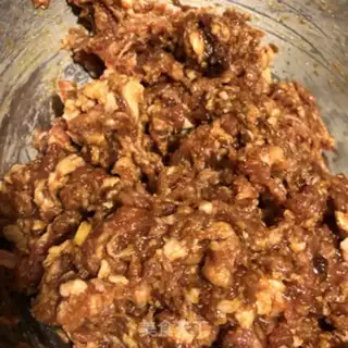 Make All-powered meat sauce step 2