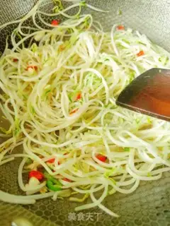 Make Green bean sprouts step 3