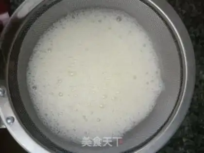 Make Scrambling tea and eggs step 6
