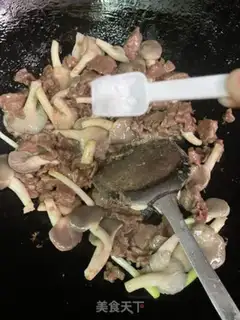 Make Pumpkin beef step 8
