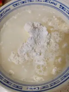 Make Egg pie step 1