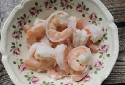 Make A boiled shrimp step 2