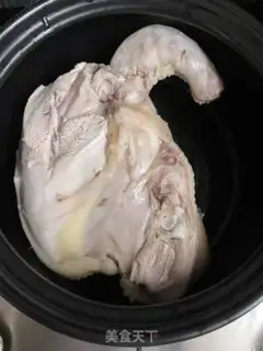 Make Chicken bones and deer mushroom soup step 2