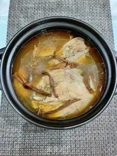 Make Chicken bones and deer mushroom soup step 8