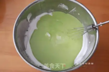 Make Pistol and plum rolls step 3