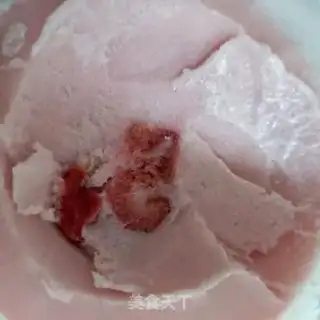Make Cherry yogurt cream step 8