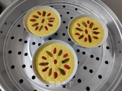 Make Egg and fresh corn cake step 7