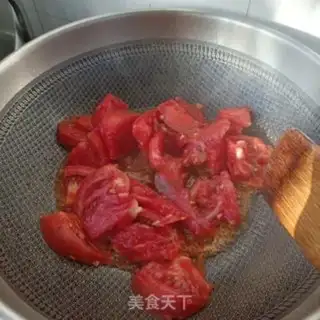 Make Pork tomato egg soup step 3