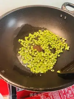 Make Scrambled eggs step 0