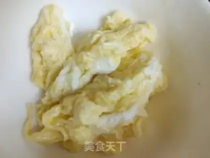Make Onion fried eggs step 2