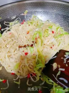Make Eggs are fried with silk step 11